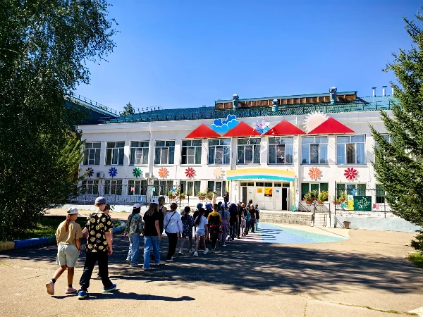 АНХК оздоровила на своих соцобъектах более 3 тысяч детей за лето